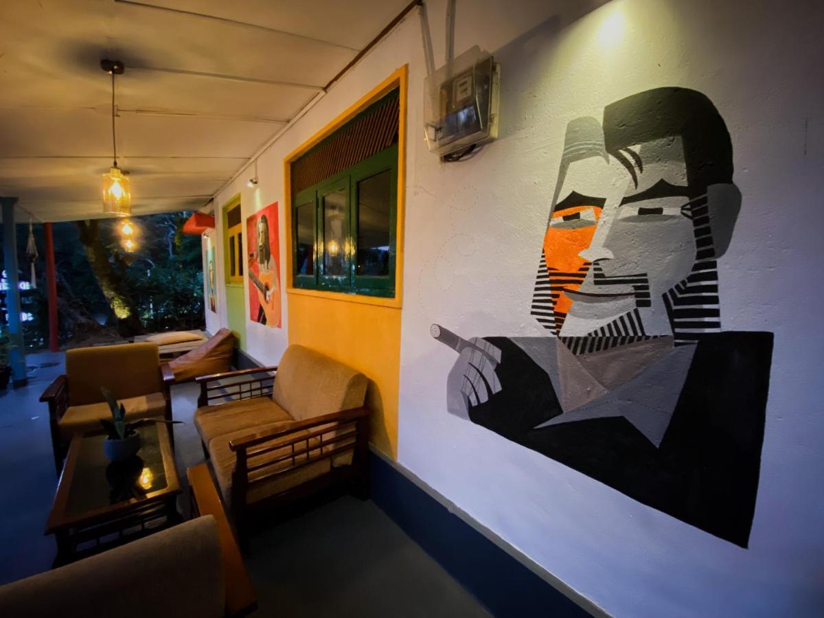 Mad Monkey Hostel And Lounge Procida Dış mekan fotoğraf