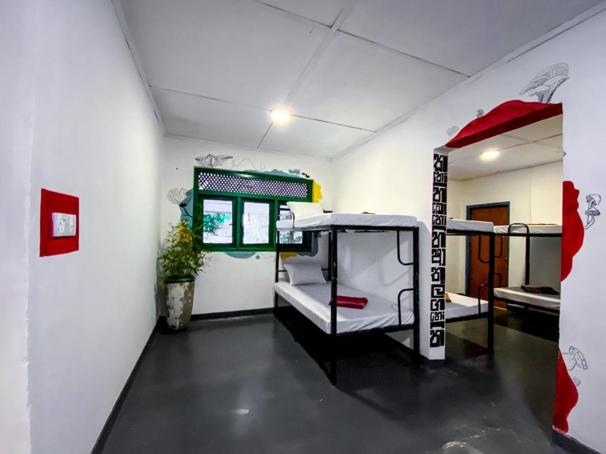 Mad Monkey Hostel And Lounge Procida Dış mekan fotoğraf